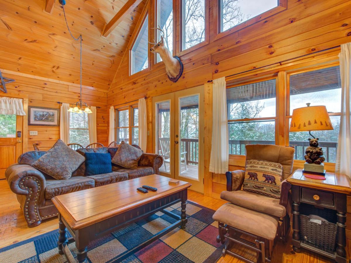 Dew South Villa Gatlinburg Exterior photo