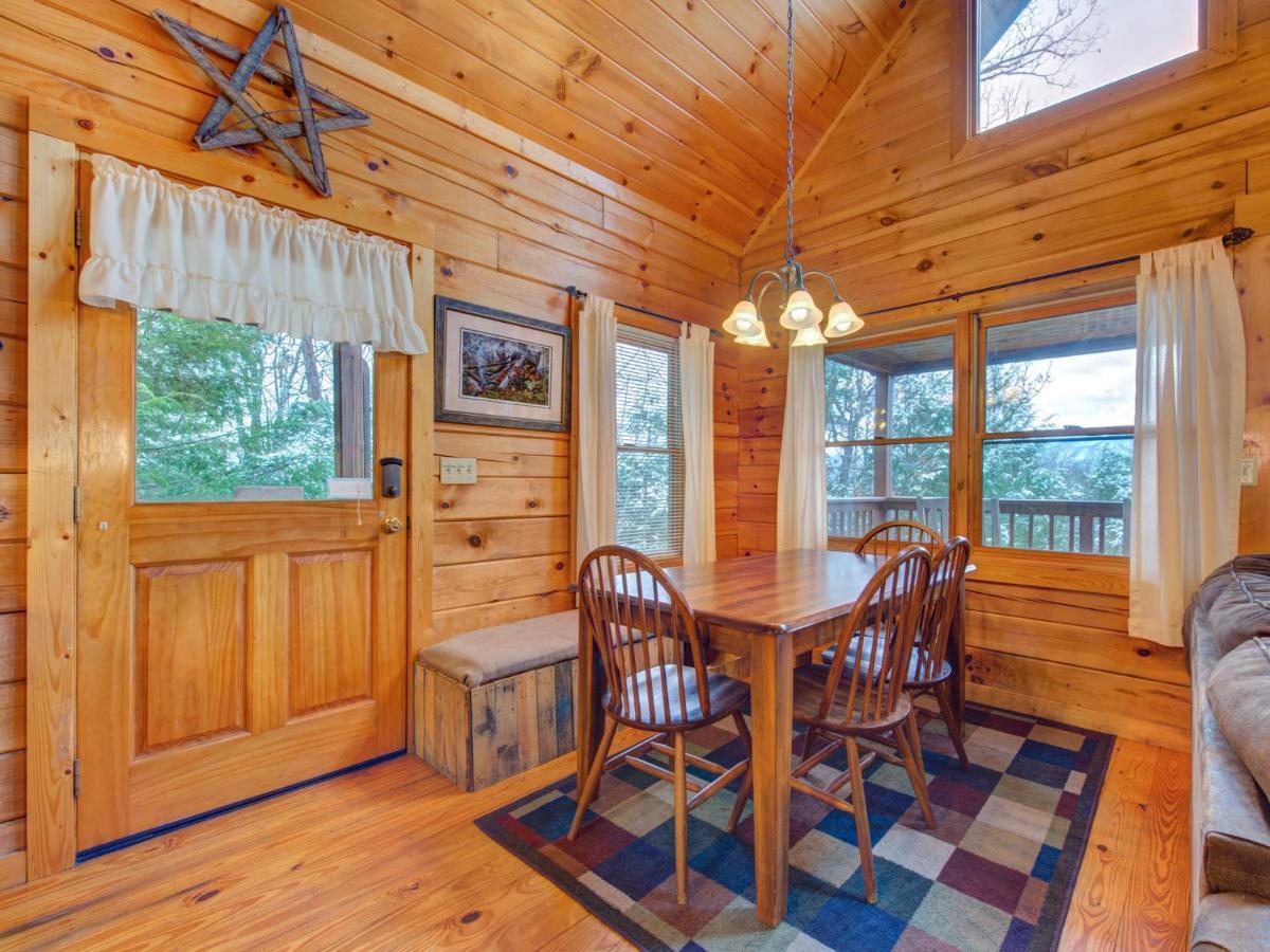 Dew South Villa Gatlinburg Exterior photo